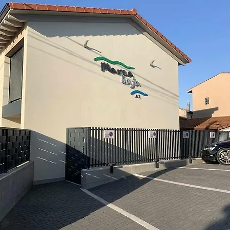 Adosado-duplex Marea Baja 3 Zona De Playa Y Montan Апартаменты *